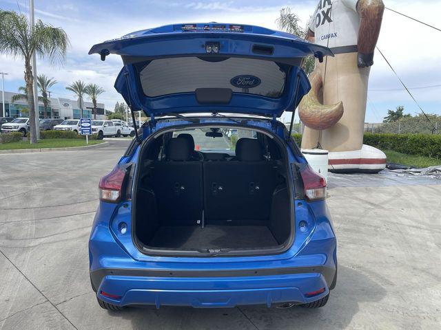 2023 Nissan Kicks SR Xtronic CVT
