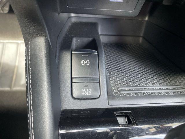 2023 Nissan Kicks SR Xtronic CVT