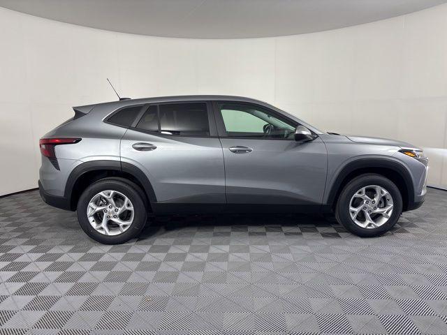 2026 Chevrolet Trax FWD LS