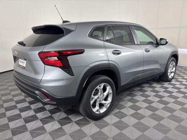2026 Chevrolet Trax FWD LS