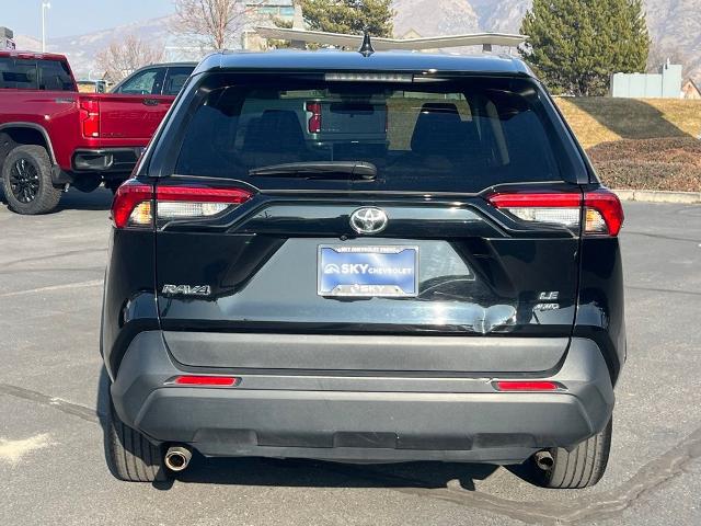 2024 Toyota RAV4 LE