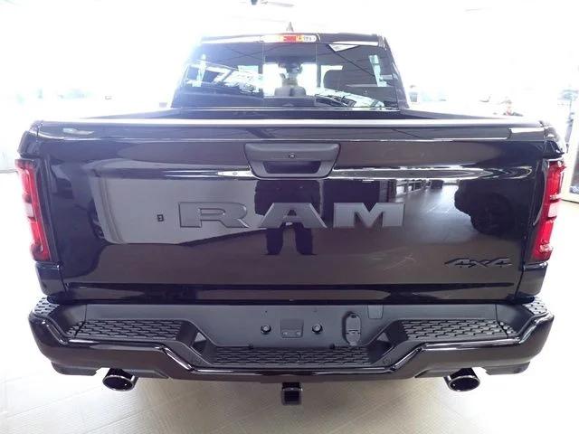 2026 RAM Ram 1500 RAM 1500 EXPRESS CREW CAB 4X4 57 BOX