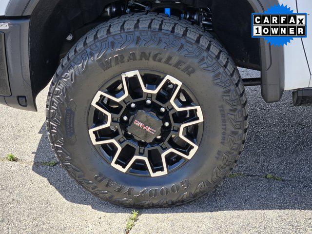 2026 GMC Sierra 2500HD Crew Cab, Standard Bed, AT4X, 4WD