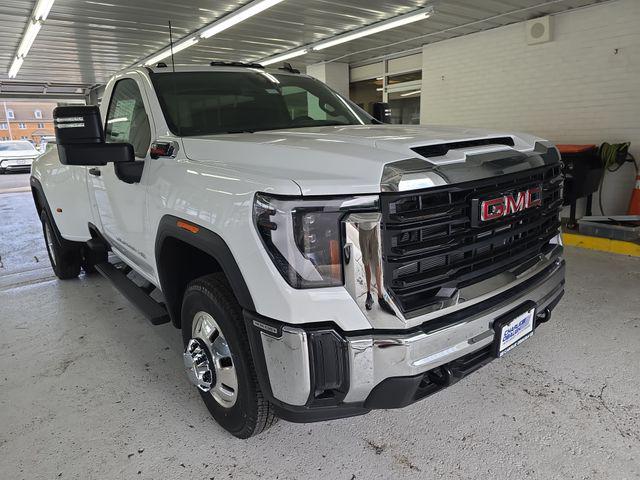 2026 GMC Sierra 3500HD Regular Cab, Long Bed, Pro Dual Rear Wheel, 4WD