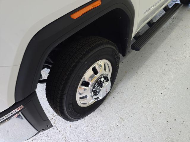 2026 GMC Sierra 3500HD Regular Cab, Long Bed, Pro Dual Rear Wheel, 4WD