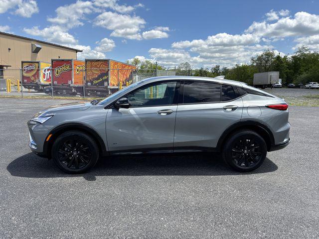 2025 Buick NV Sport Touring FWD