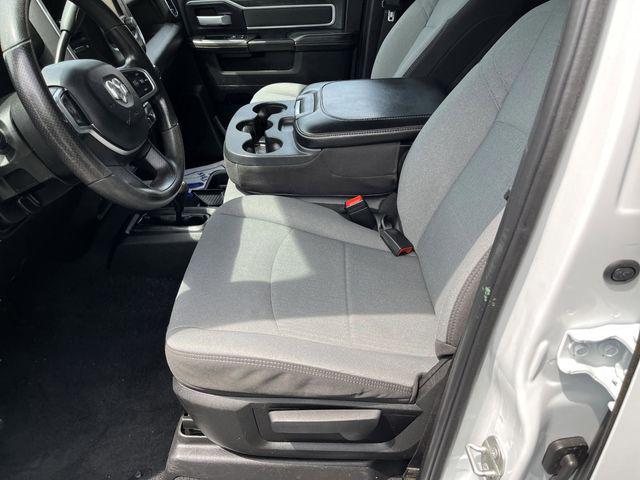 2024 Ram 3500 Tradesman/SLT/Laramie/Limited