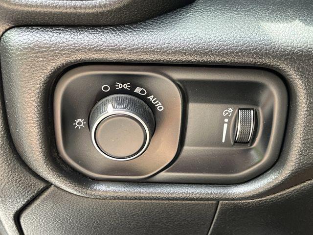 2024 Ram 3500 Tradesman/SLT/Laramie/Limited