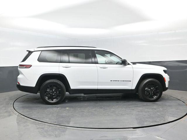 2024 Jeep Grand Cherokee L Altitude 4x4