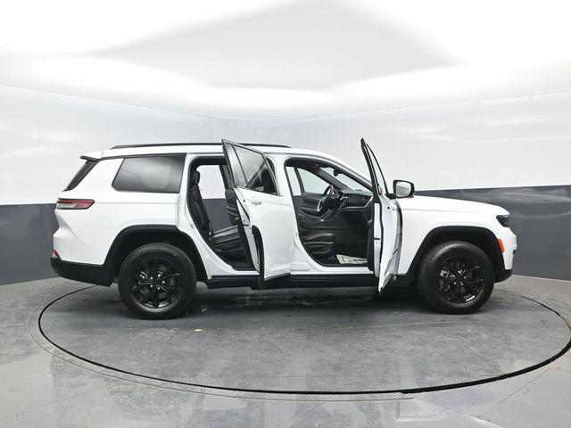 2024 Jeep Grand Cherokee L Altitude 4x4