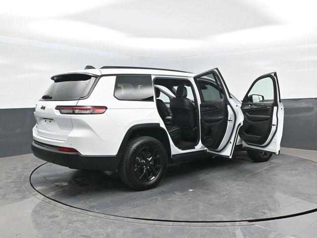 2024 Jeep Grand Cherokee L Altitude 4x4