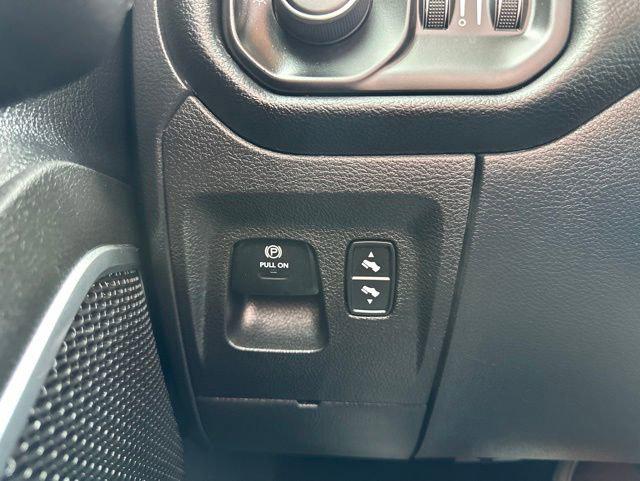 2022 Ram 1500 Laramie Crew Cab 4x4 6'4" Box