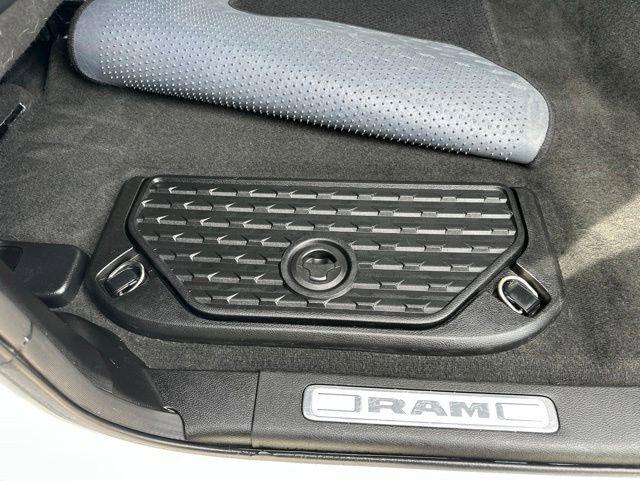 2022 Ram 1500 Laramie Crew Cab 4x4 6'4" Box
