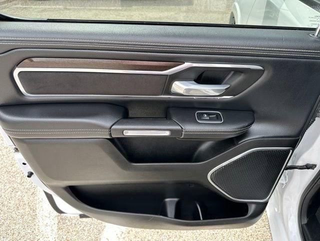 2022 Ram 1500 Laramie Crew Cab 4x4 6'4" Box