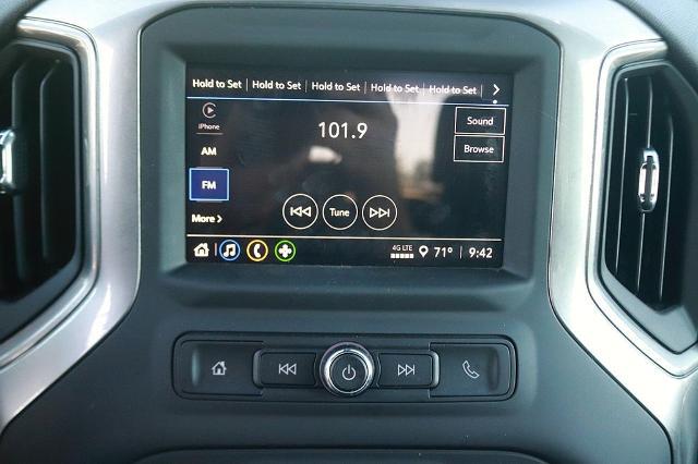 2025 GMC Sierra 2500HD 4WD Double Cab Standard Bed Pro
