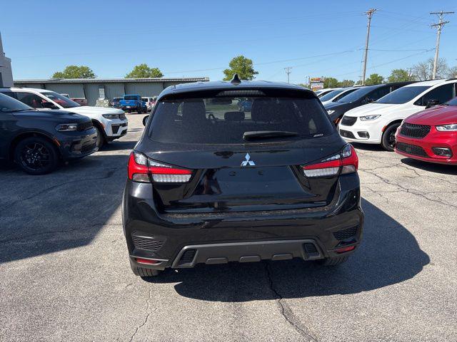 2025 Mitsubishi Outlander Sport Unknown