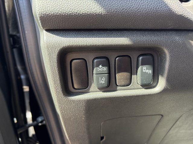 2025 Mitsubishi Outlander Sport Unknown