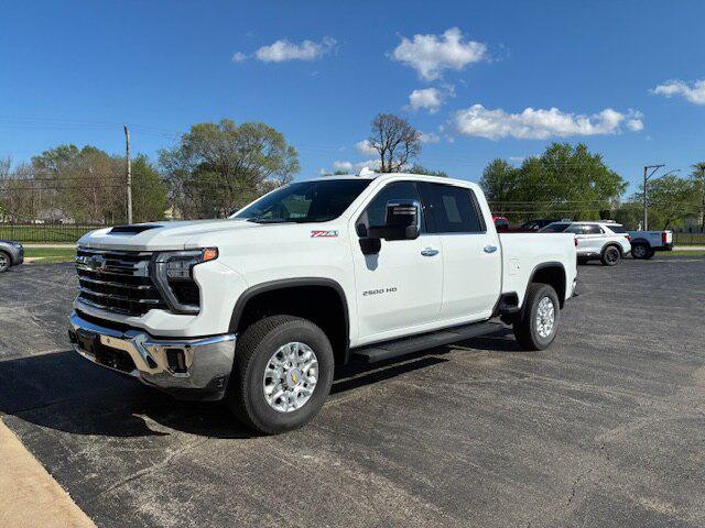 2024 Chevrolet Silverado 2500HD 4WD Crew Cab Standard Bed LTZ for sale in Pontiac, IL