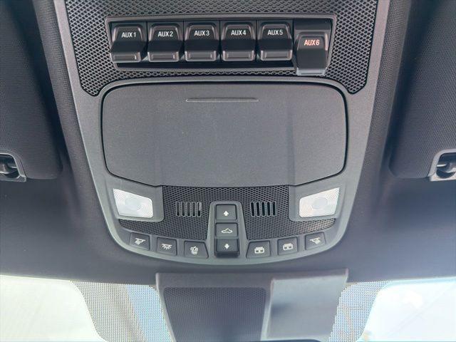 2022 Ford F-350 LARIAT