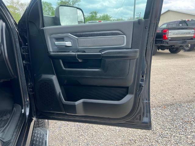 2021 Jeep Ram 2500 Big Horn Crew Cab 4x4 64 Box