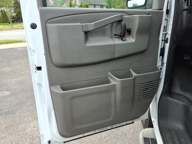 2024 GMC Savana Cargo RWD 2500 Regular Wheelbase Work Van