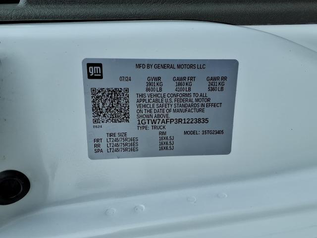 2024 GMC Savana Cargo RWD 2500 Regular Wheelbase Work Van