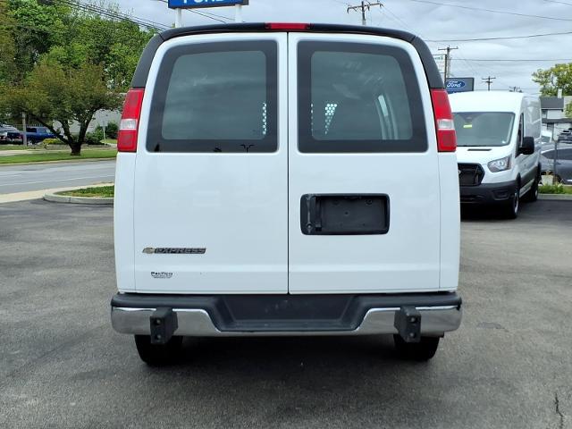 2024 Chevrolet Express Cargo Van RWD 2500 Regular Wheelbase WT