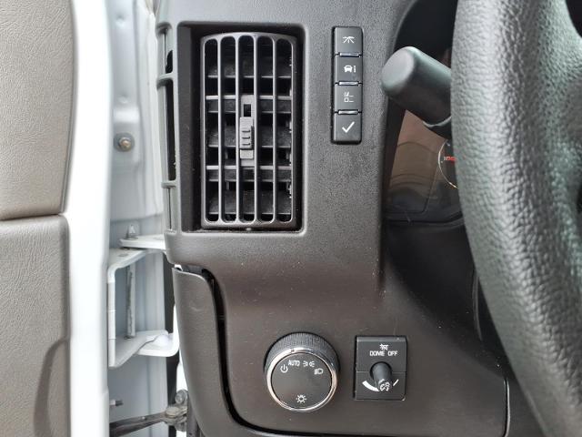 2024 Chevrolet Express Cargo Van RWD 2500 Regular Wheelbase WT