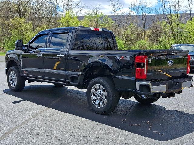 2023 Ford F-250 LARIAT