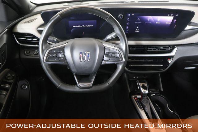 2024 Buick NV Avenir FWD