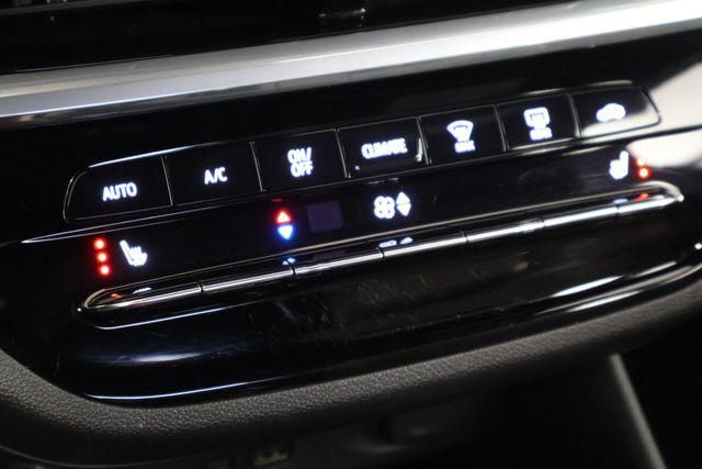 2024 Buick NV Avenir FWD
