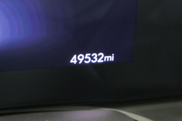 2024 Buick NV Avenir FWD