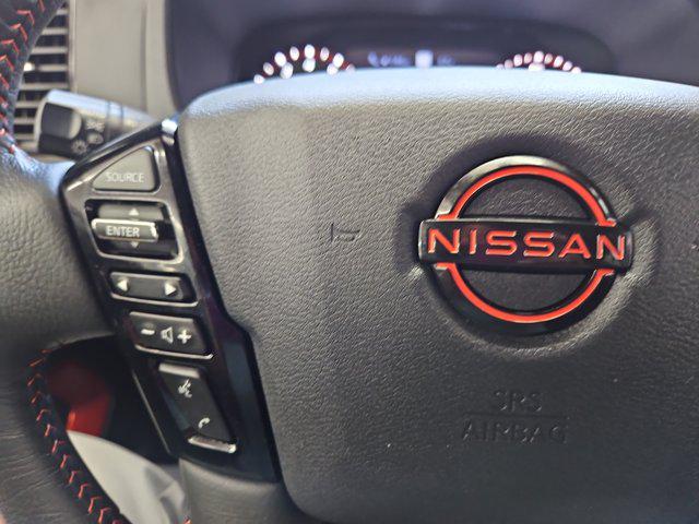 2023 Nissan Frontier Crew Cab PRO-4X 4x4