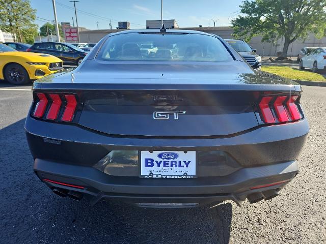 2024 Ford Mustang GT Premium Fastback