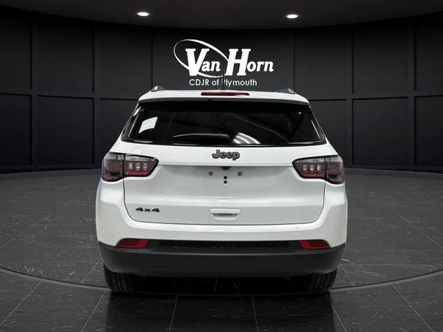 2026 Jeep Compass Latitude Altitude