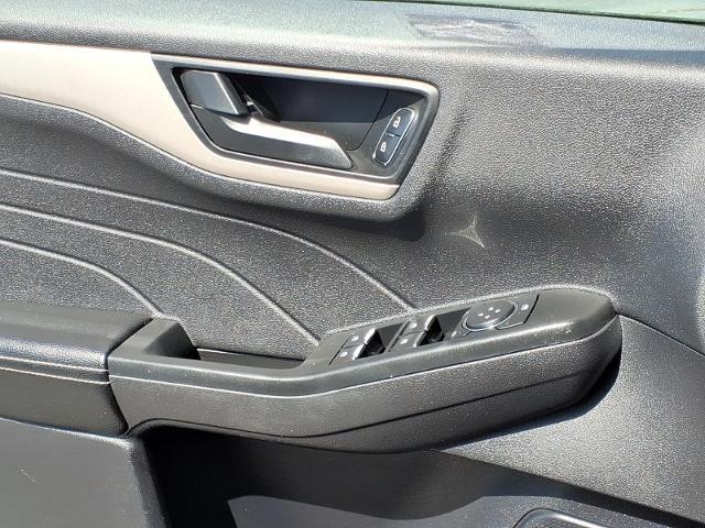 2022 Ford Escape S