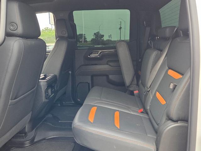 2025 GMC Sierra 1500 4WD Crew Cab Short Box AT4