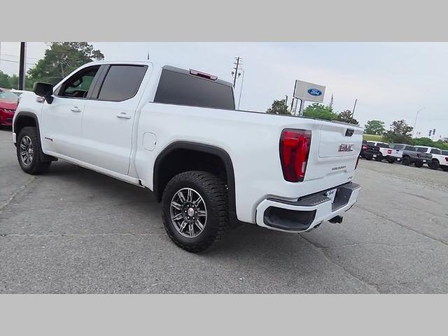 2025 GMC Sierra 1500 4WD Crew Cab Short Box AT4