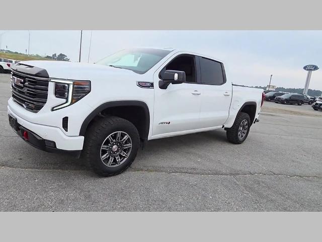 2025 GMC Sierra 1500 4WD Crew Cab Short Box AT4