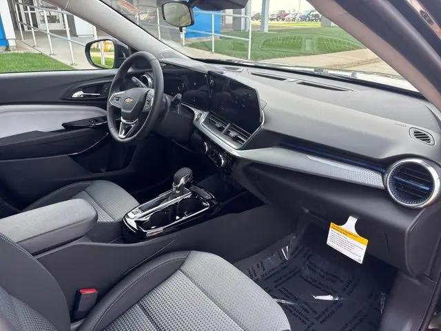 2026 Chevrolet Trax FWD LT