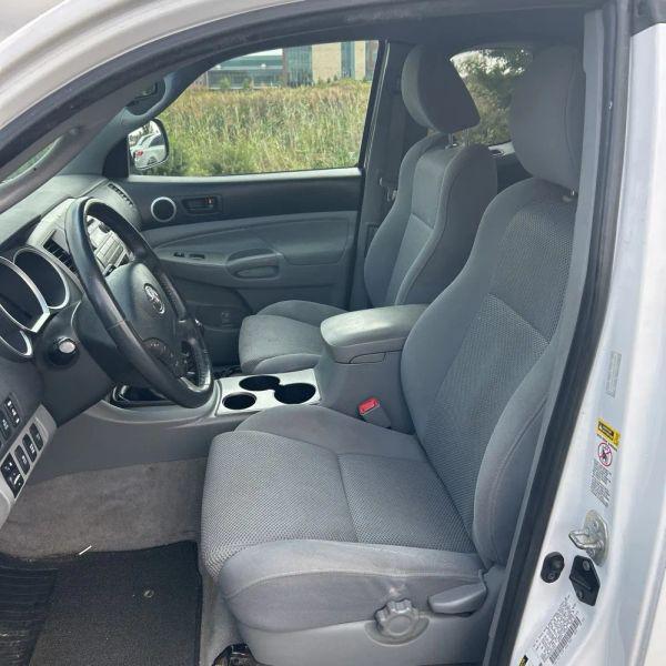 2009 Toyota Tacoma Base V6