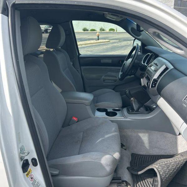 2009 Toyota Tacoma Base V6