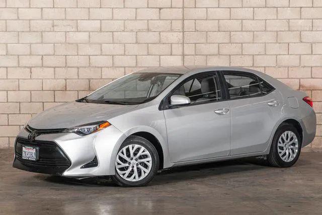2017 Toyota Corolla SE for sale in Van Nuys, CA