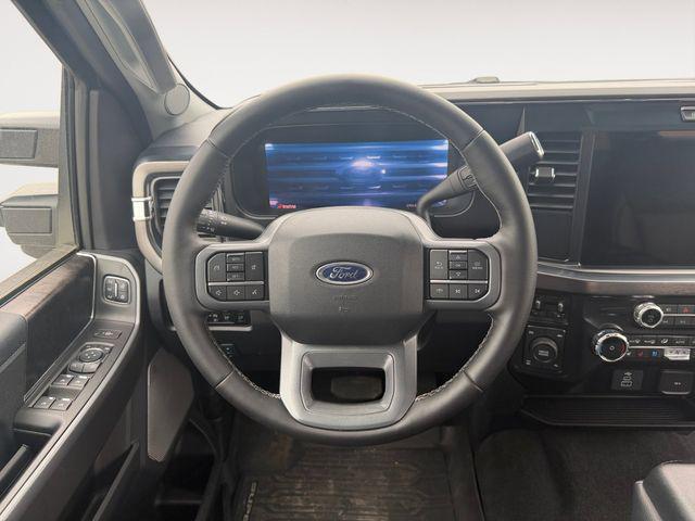 2025 Ford F-350 LARIAT