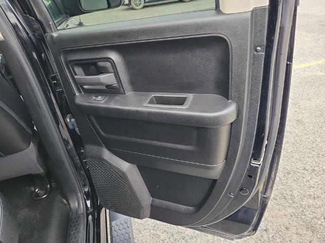 2022 Ram 1500 Classic Tradesman Quad Cab 4x4 6'4" Box
