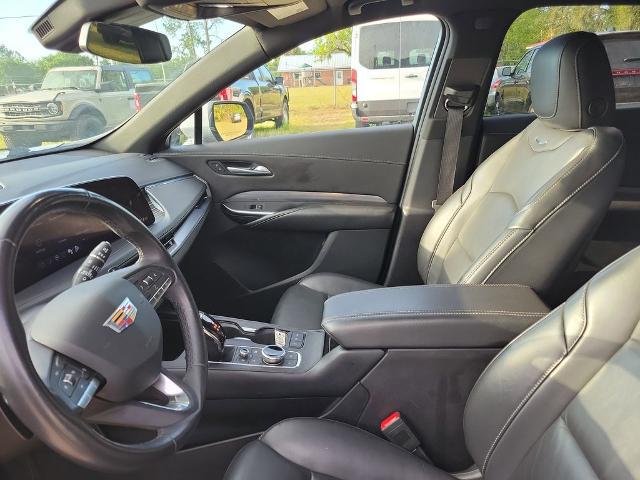 2024 Cadillac XT4 AWD Premium Luxury