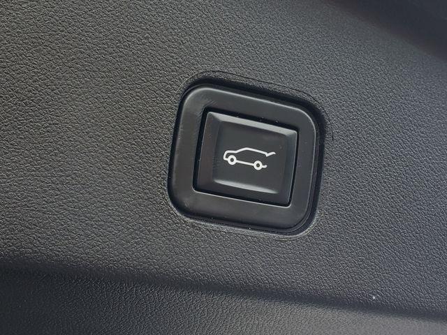 2024 Cadillac iQ Tech