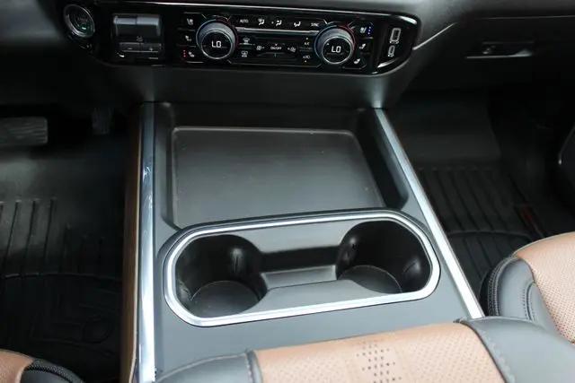 2024 Chevrolet Silverado 3500HD 4WD Crew Cab Standard Bed High Country