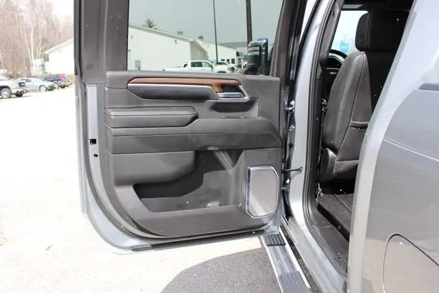 2024 Chevrolet Silverado 3500HD 4WD Crew Cab Standard Bed High Country