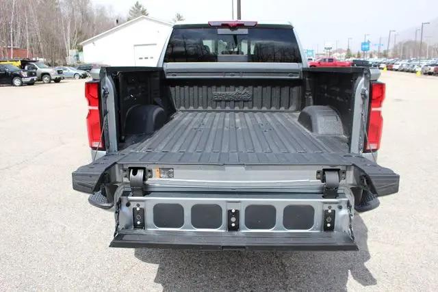 2024 Chevrolet Silverado 3500HD 4WD Crew Cab Standard Bed High Country
